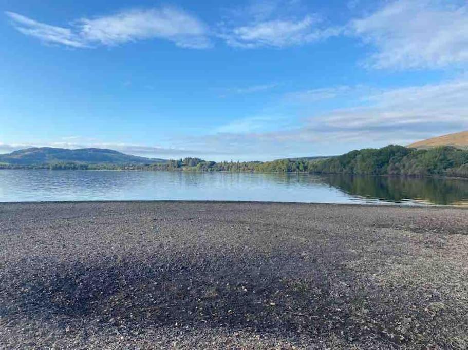 Vila Charming Stone Bothy At Loch Lomond Luss Exteriér fotografie